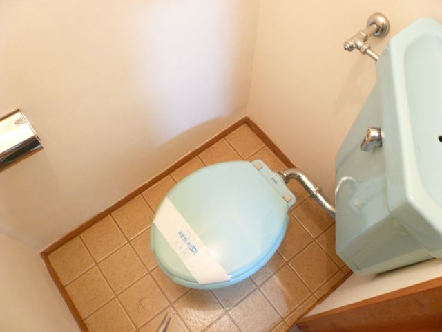 Toilet. ☆ bus ・ Restroom ☆