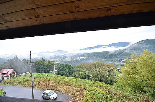 Local land photo. Shooting from the sale already mansion of the deck.