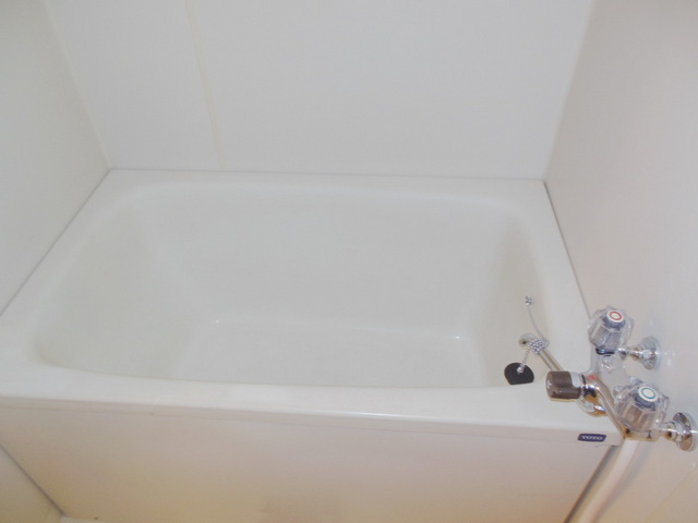 Bath. bus ・ It is another toilet