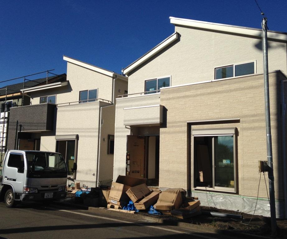 Local photos, including front road. Local photography (H25 / 10) model house sneak preview in!