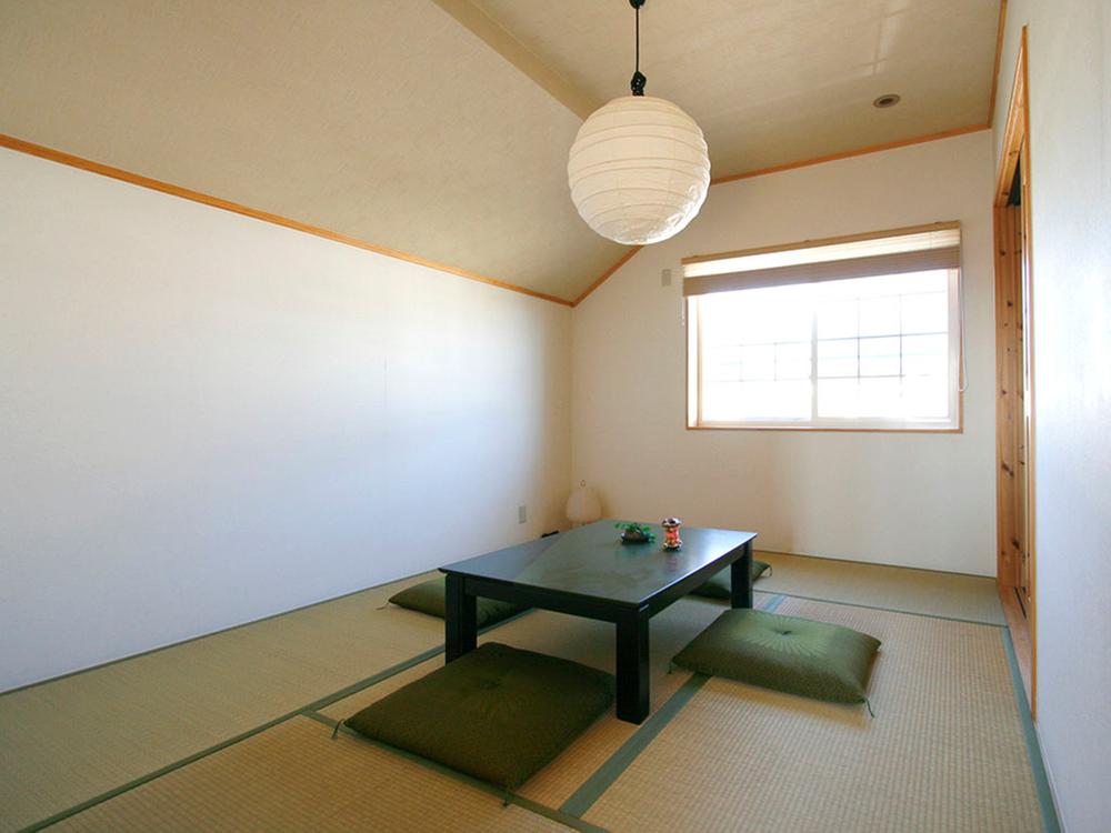 Non-living room. Second floor Japanese-style room