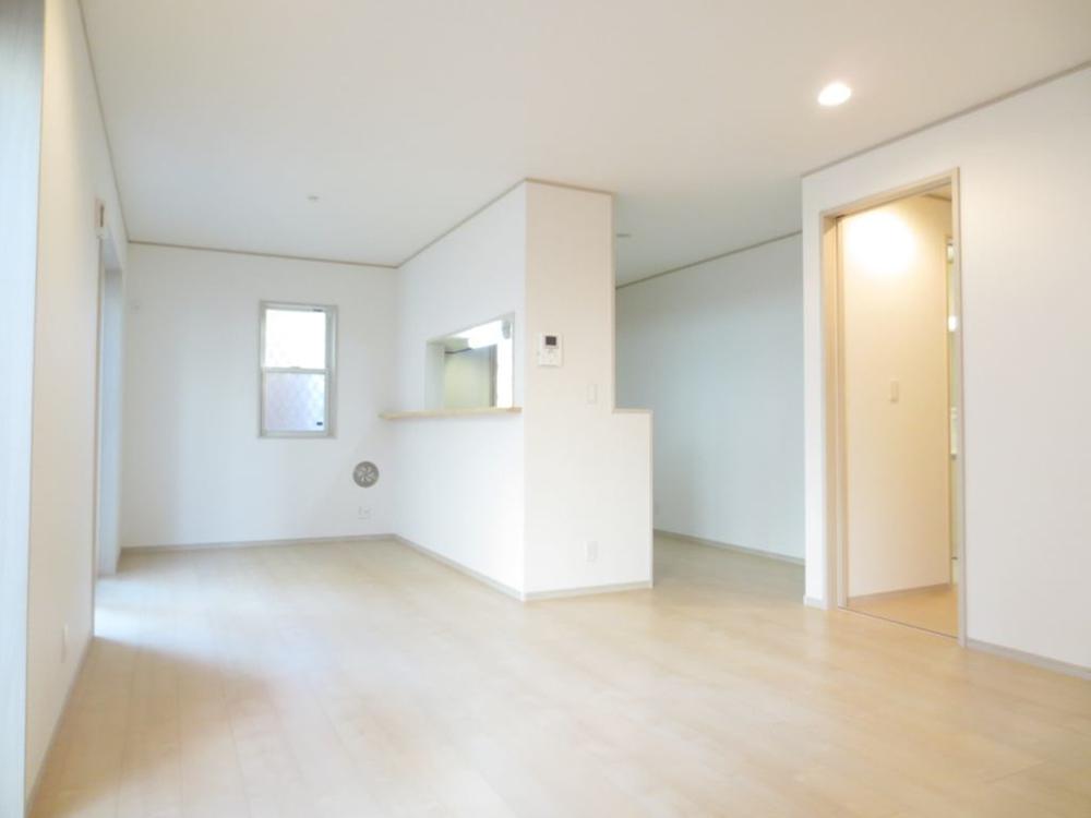 Living. LDK 18 Pledge