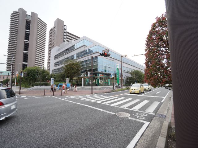 Bank. 115m to Japan Post Bank Hashimoto store (Bank)