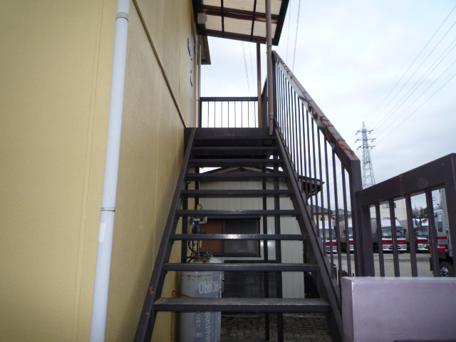 Other. 205, Room dedicated stairs