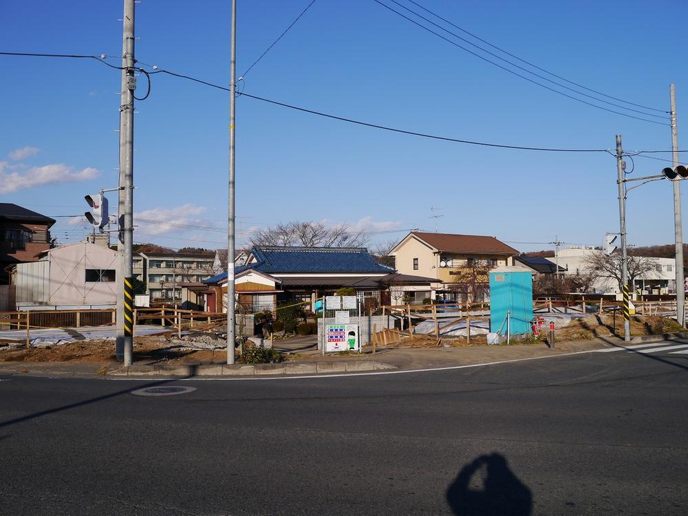 Local photos, including front road