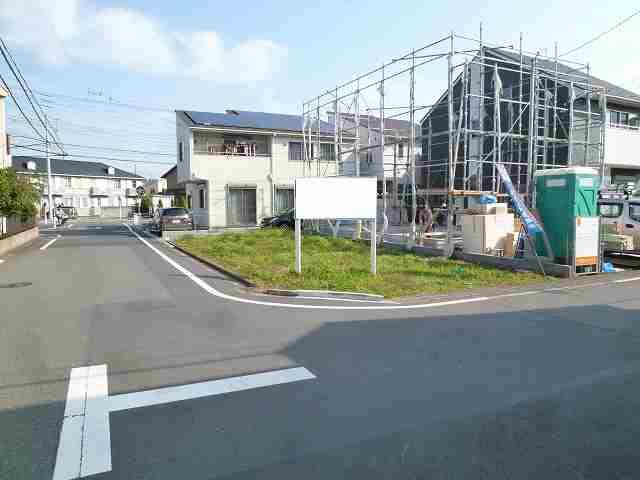 Local land photo. Local (11 May 2013) Shooting