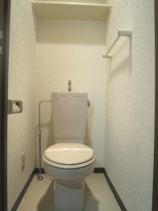 Toilet. Bus toilet by type