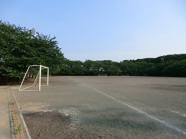 park. 1145m to the lower groove Koyama park