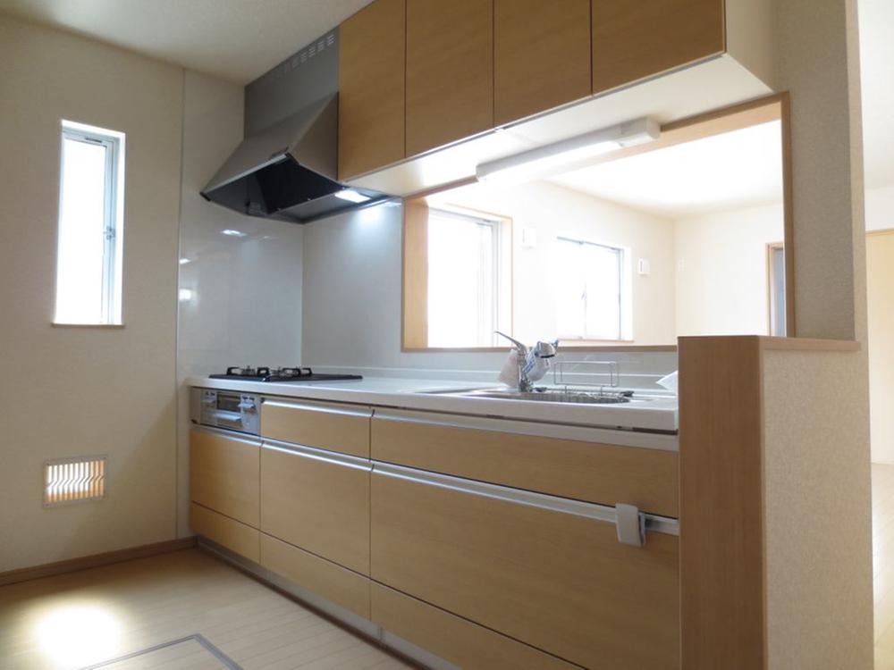 Same specifications photo (kitchen). Same specifications