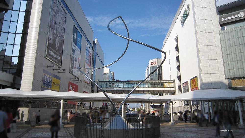 station. 1280m to Machida Station