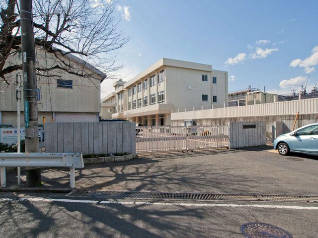 Other local. Sagamihara Municipal Shinmachi junior high school Distance 1650m