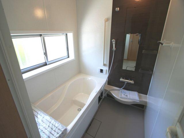 Same specifications photo (bathroom). Same specifications