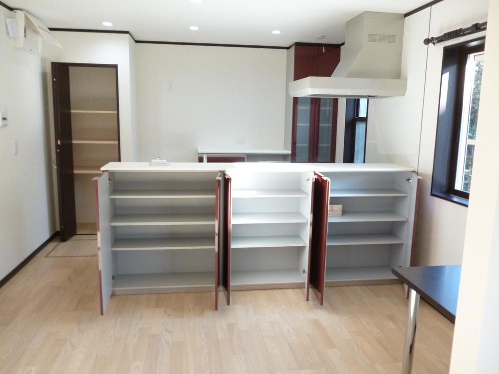 Kitchen. Kitchen storage