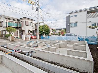 Local appearance photo. Local (12 May 2013) Shooting