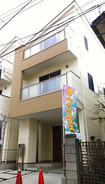 Local appearance photo. Local (12 May 2013) Shooting (1) Building