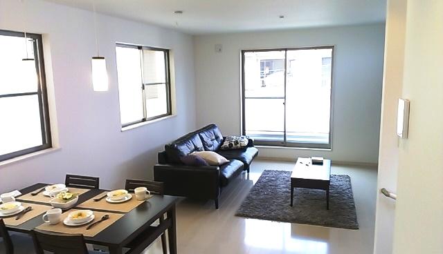 Living. Indoor (12 May 2013) Shooting (2) Building