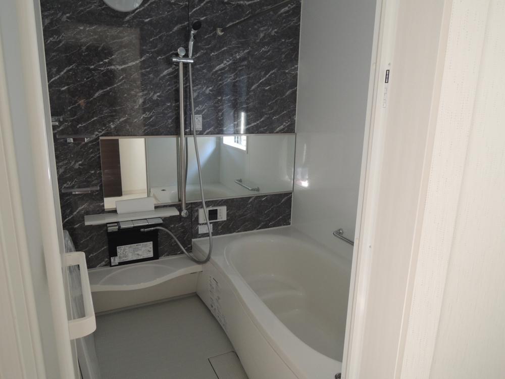 Bathroom. Local (10 May 2013) Shooting Spacious bathroom with a bathroom dryer