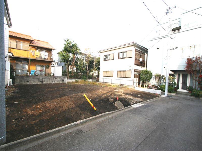 Other local. Local (12 May 2013) Shooting