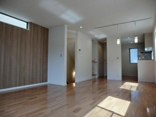 Living. Indoor (April 2013) Shooting