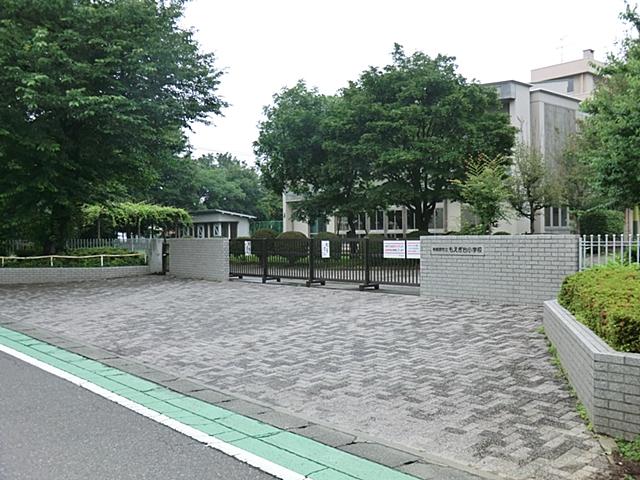 Primary school. 540m to Sagamihara Municipal Moegi stand elementary school