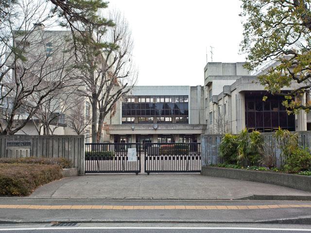 Other local. Sagamihara Municipal Yoshinodai junior high school Distance 690m