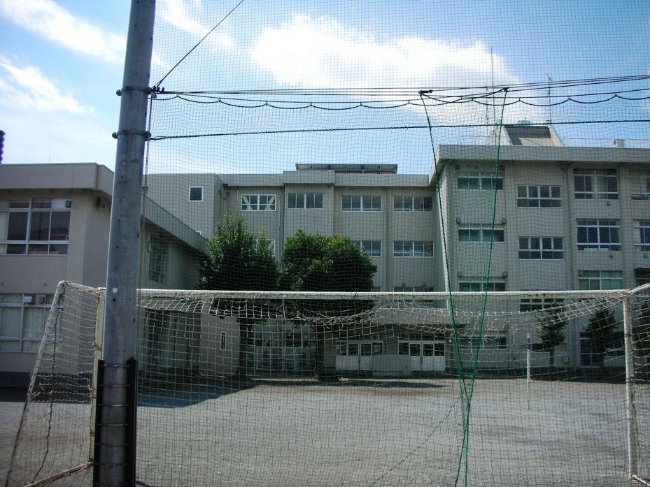 Junior high school. 863m to Sagamihara City Taniguchi junior high school