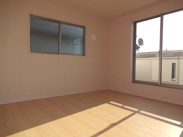 Non-living room. Building 2 Western style room