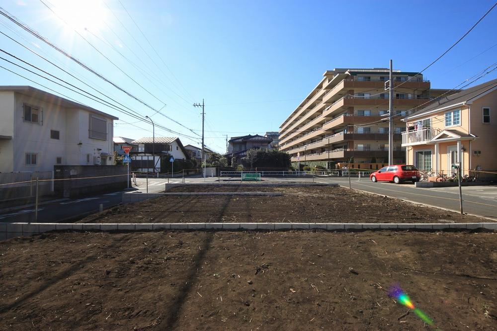 Other local. A quiet residential area of an 8-minute walk station