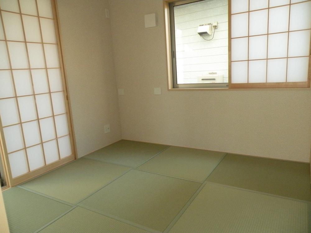 Non-living room. Indoor (11 May 2013) Shooting