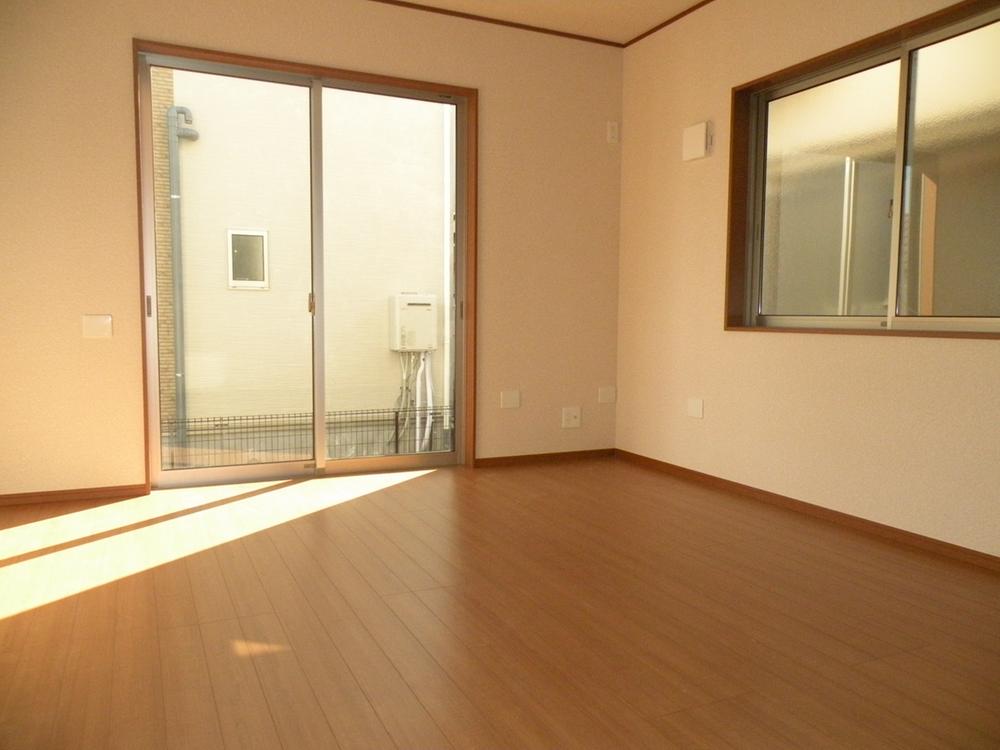 Living. Indoor (11 May 2013) Shooting