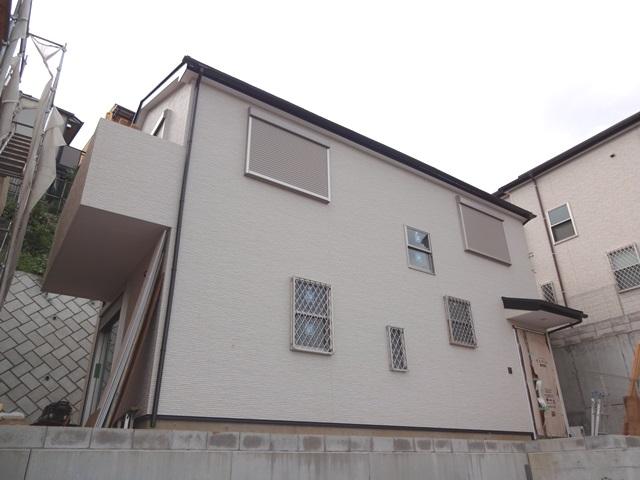 Local appearance photo. Local under construction