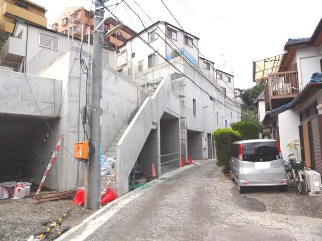 Local photos, including front road. Adjacent road