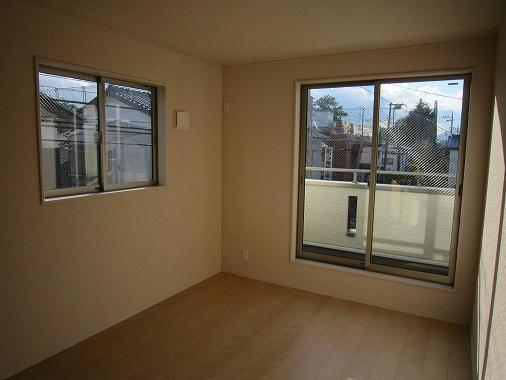 Non-living room. 2 Kaikyoshitsu