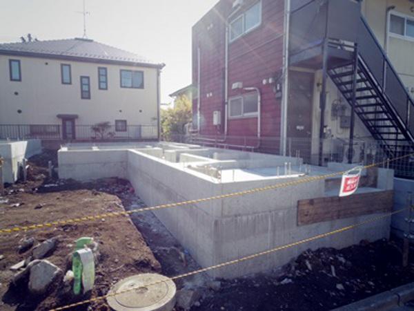 Local appearance photo. Local (12 May 2013) Shooting