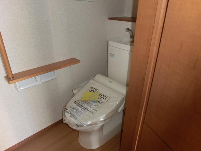 Toilet. Building 2