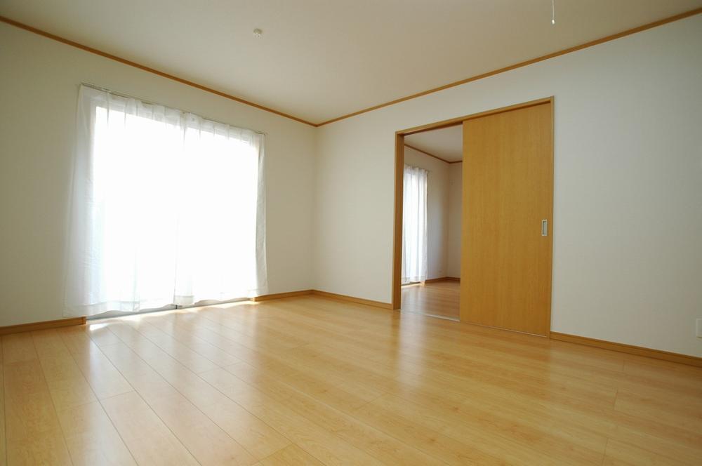 Same specifications photos (Other introspection). Each is in the living room is also safe in a direction with much baggage if there is accommodated ☆