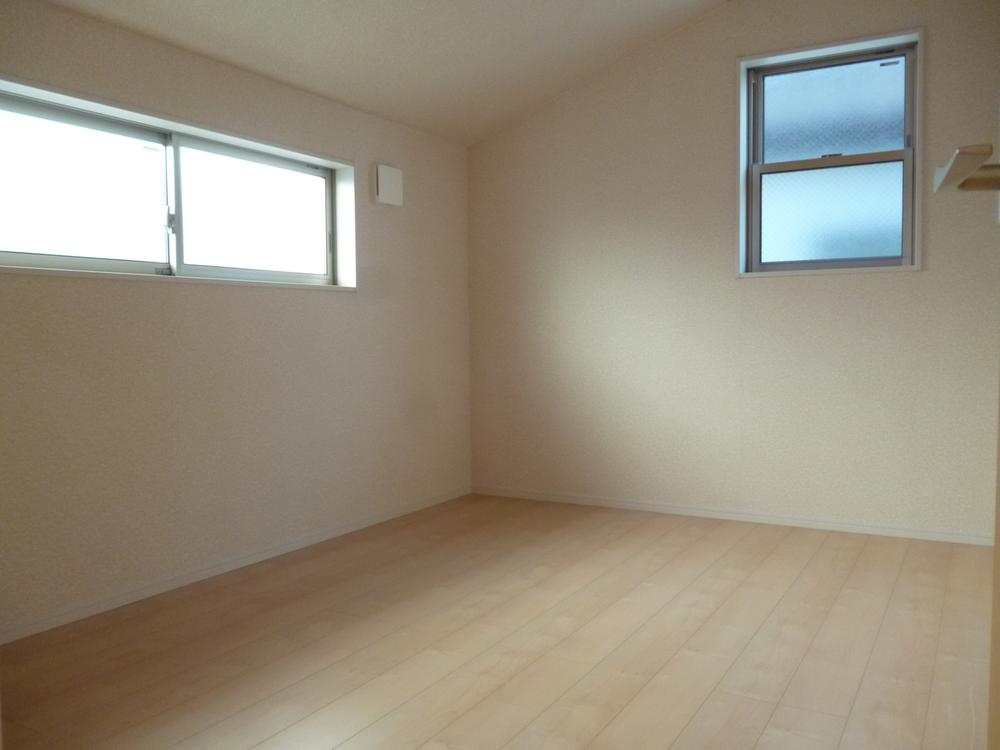 Non-living room. Building 2