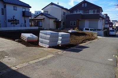 Local appearance photo. Local (12 May 2013) Shooting