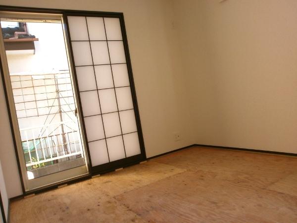 Non-living room. 1 Building Indoor (11 May 2013) Shooting