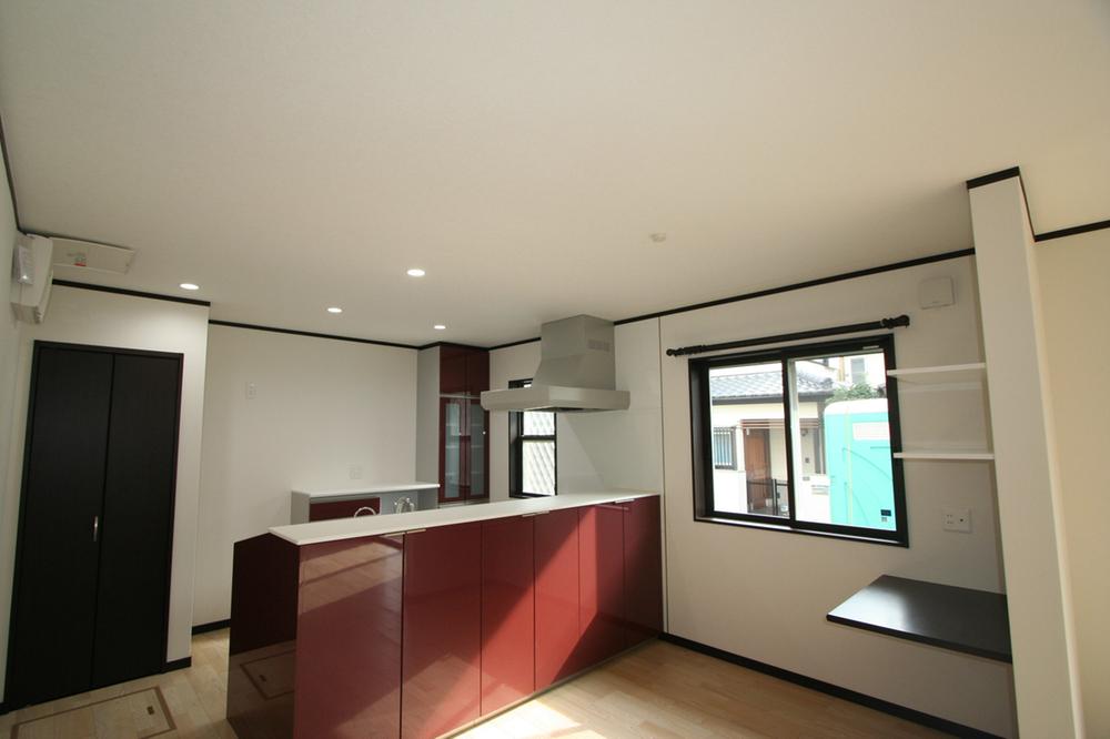 Kitchen. Indoor (10 May 2013) Shooting