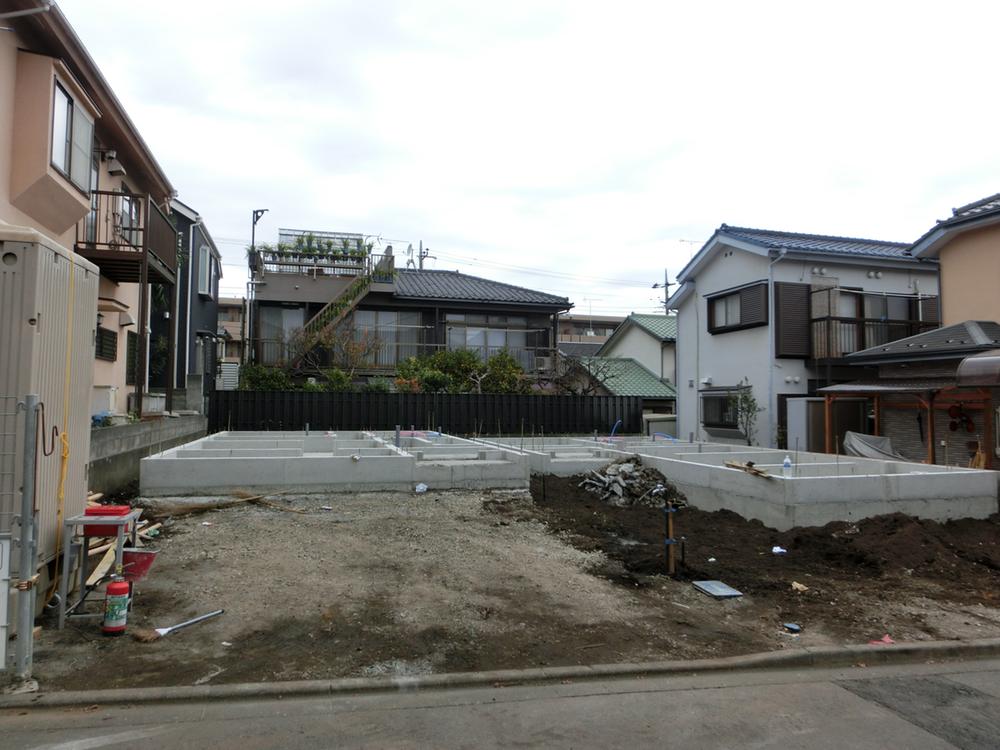 Local appearance photo. Local (12 May 2013) Shooting