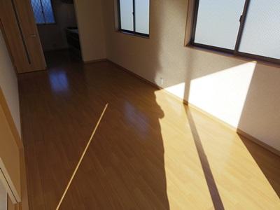 Living. Local (10 May 2013) Shooting