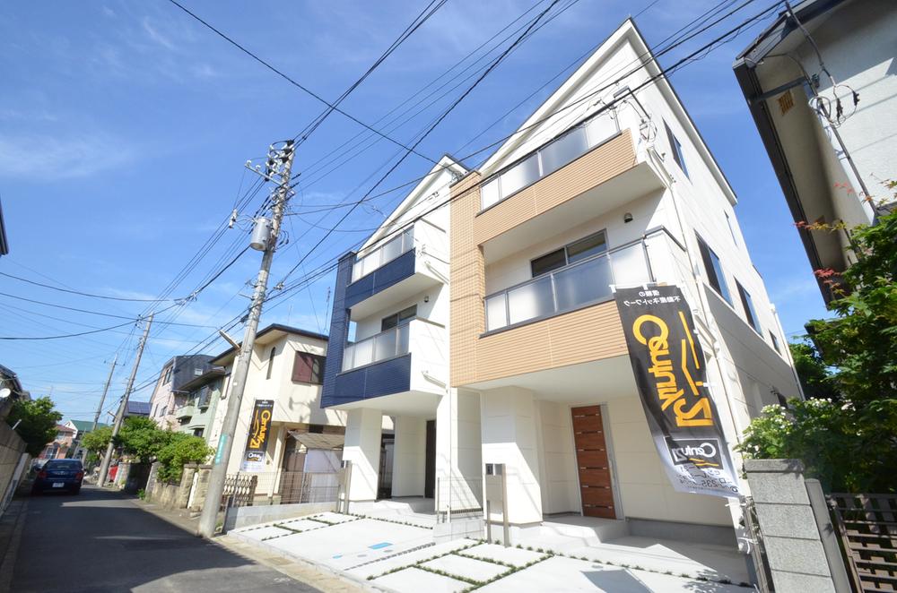 Local appearance photo. Local (June 2013) Shooting