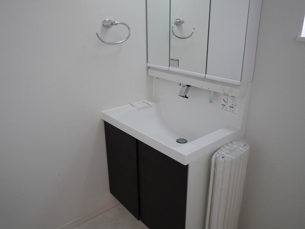 Same specifications photos (Other introspection)