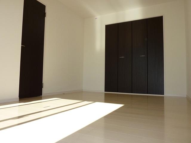 Same specifications photos (Other introspection). Photo example of construction