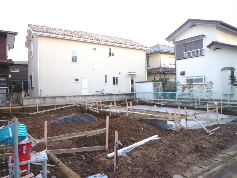 Local appearance photo. Local (12 May 2013) Shooting