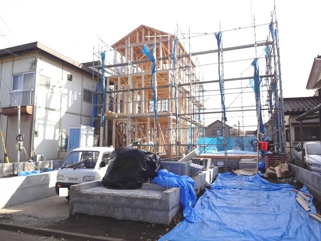 Local appearance photo. local Under construction 1 Building reblogged completion of framework
