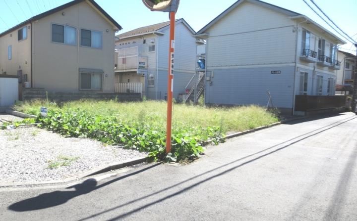 Local photos, including front road. Local (September 2013) Shooting