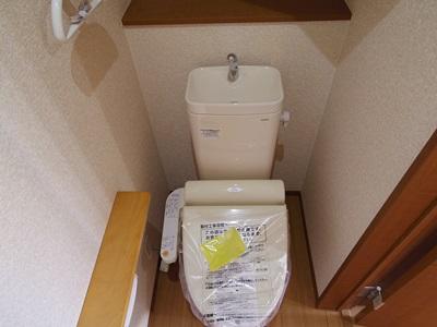 Toilet. Building 2 Indoor (11 May 2013) Shooting