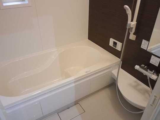 Bathroom. Air Heating drying with unit bus